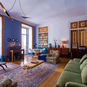 Gasthuis Lost :: Chiado House